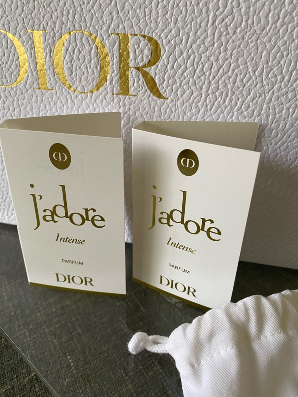 Dior J’adore Intense Sample Set
